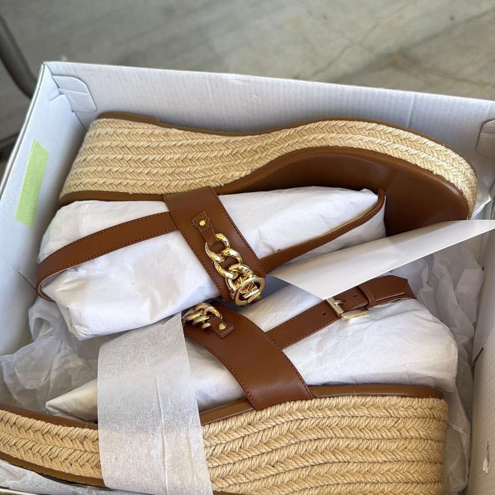 Mk Chic Brown Wedge Sandals with Gold Chain Accent